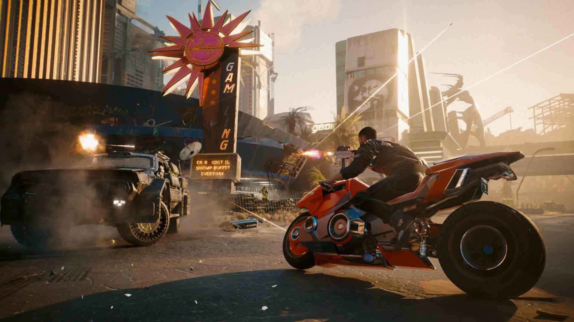 Cyberpunk 2077 Phantom Liberty'nin en iyi görevi: Kırmızı bisikletli bir adamın, solunda zırhlı bir araçla şehrin bir sokağında silahla ateş ederken çekilmiş fotoğrafı.