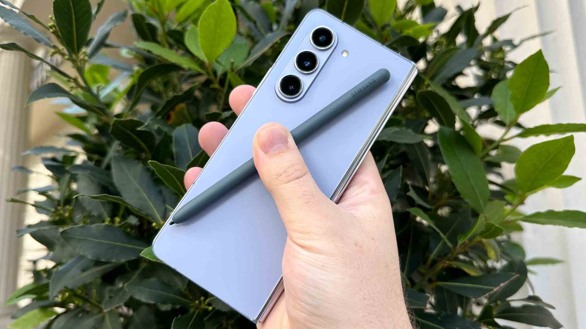 S Pen'li Galaxy Z Fold 5