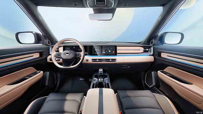 Coolray motorlu ve çok bağlantılı süspansiyonlu, Hyundai Kona'ya benzeyen modern bir Geely crossover - 13,3 bin dolara.  Geely Icon Linglong tanıtıldı