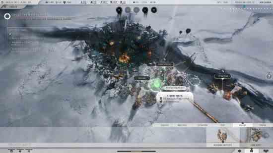 Frostpunk 2 hikaye modu: Bir kraterin derinliklerinde yer alan, karla çevrili devasa bir insan yerleşimi.