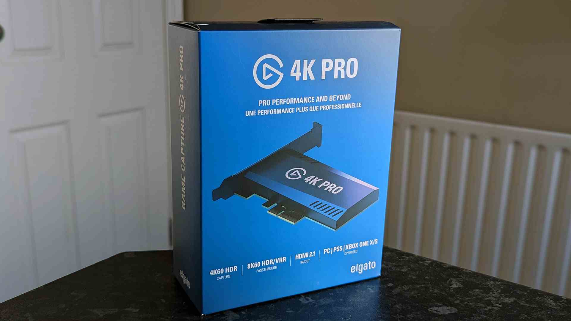 Elgato 4K Pro kutulu